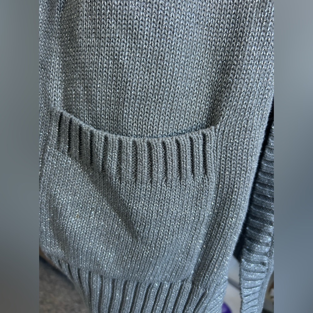 Old Navy long gray with metallic silver cardigan size XL - Picture 3 of 9
